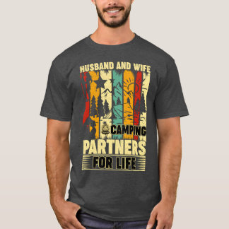 Roliga make och maka campingpartners för livet t shirt