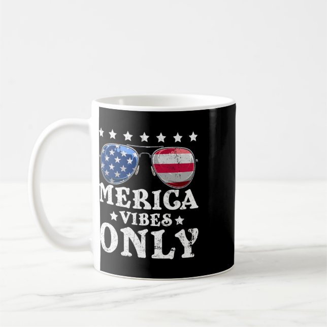 Roliga Merica-vibbar Endast amerikansk flagg Singl Kaffemugg (Vänster)