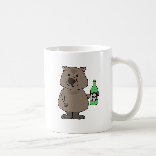 Roliga Wombat som dricker flaskan av öltecknaden Kaffemugg (Höger)