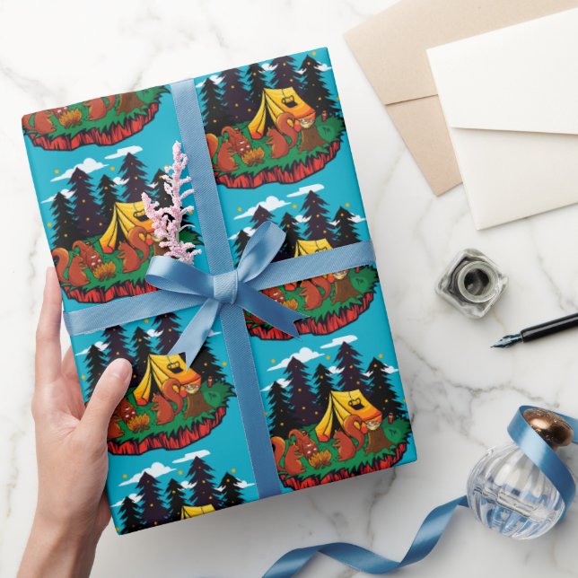 Roligare med denna campingekorre presentpapper (Gifting)