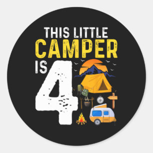 Roligt 4-års campingfödelsedagspresent för barn so runt klistermärke