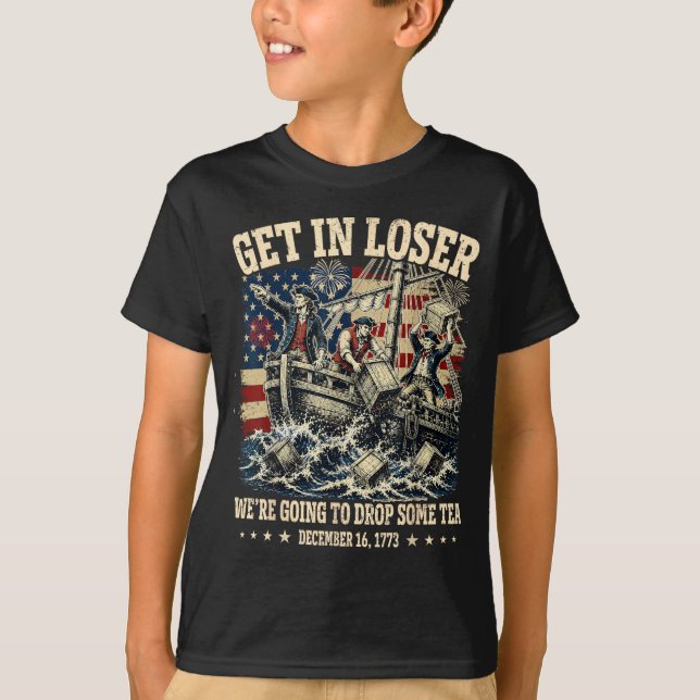 Roligt 4:e Juli, vi hällde i lite te 1773 T Shirt (Framsida)