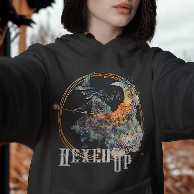 Roligt akvarell kusliga häxor kvast Halloween T Shirt (Skapare uppladdad)