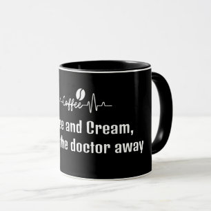 roligt arbetsoffert Kaffe & Cream behålla doktor b Mugg