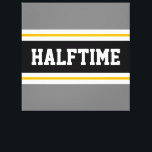 Roligt Athletic Modern Grått Black HALFTIME Rand Canvastryck<br><div class="desc">Den här sportetiska,  atletiska designen har fet HALFTIME-text inuti ett markerat svart rand med dubbla-vita ränder för tävla mot gråttets yttre ränder. Texten i den här designen kan vara personlig.</div>