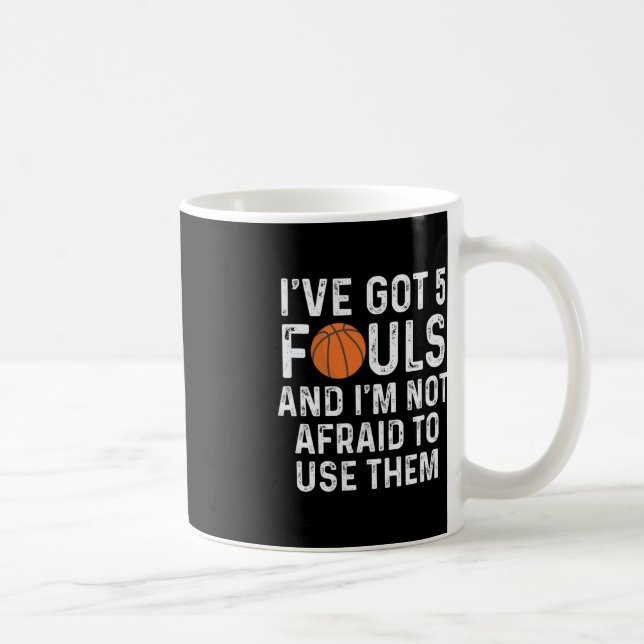 Roligt Basketball Player Ringar 5 Fouls Kaffemugg (Höger)
