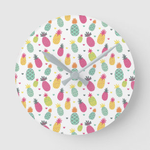 Roligt Bright Tropical Pineapple Rund Klocka