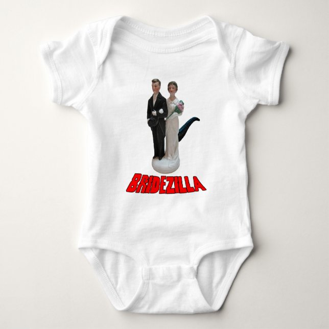 Roligt bröllod t-shirt eller hatt för brud som är  (Framsida)