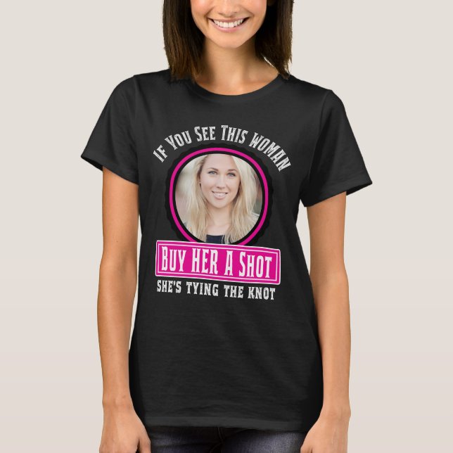 Roligt Bröllop Brudtärna Sällskap T Shirt (Framsida)