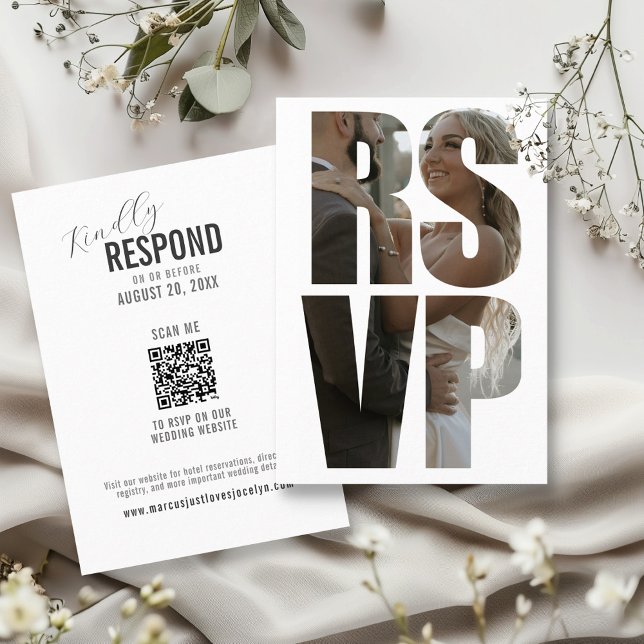 Roligt Bröllop OSA Photo Ord Modern QR-kod Tilläggskort (Custom RSVP photo words kindly respond on wedding website scan QR code informal enclosure card )