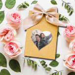 Roligt Bröllop Photo Tack Hjärtformat Klistermärke<br><div class="desc">I chicens vita bokstäver är dessa små hjärtformade klistermärken roligt till använda som kuvertförseglingar,  på party favors och mycket annat. **TIP: Ladda upp ett kvadrat- eller vågrät-foto för bästa resultat.</div>