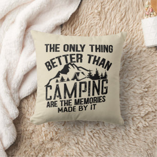 Roligt campingsläktare sommar campingcitat kudde