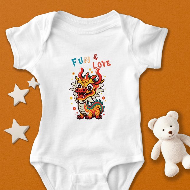 Roligt Carton Dragon Kinesisk nyårsgåva för Fu Kid T Shirt (Skapare uppladdad)