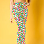 Roligt Colorful Julgranar Mönster Leggings<br><div class="desc">Dessa baljformar av toppen har en färglös Julgranar i grönt,  gyllene gult,  rött,  akvarium,  kalk och magentans rosa. Träd skapades med ett pappersutseende som ser ut att vara skrivet. Underbar för julhelgen eller ihopparning med perfekten ful Chrstmas-svammare!</div>