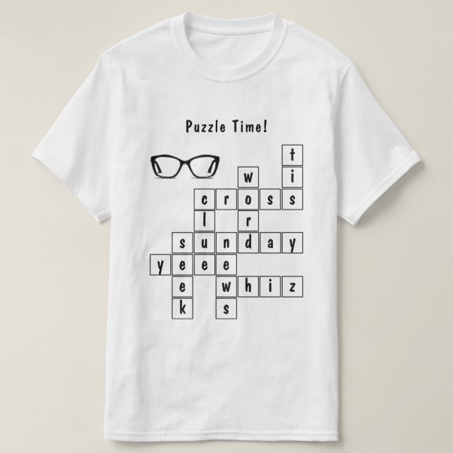 Roligt Crossword Puzzle Black and White T Shirt (Design framsida)
