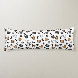 Roligt Cute-Hundraser med benen och Tass avtryck Kroppskudde