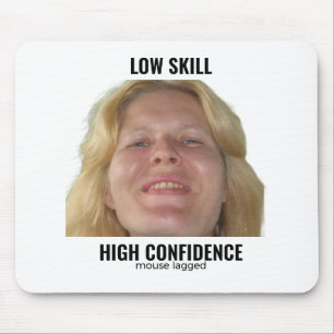 Roligt datormus för spelare släpar meme musmatta