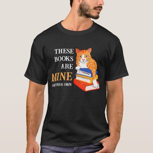 Roligt DESSA BOKAR ÄR MITT Katt T Shirt (Framsida)