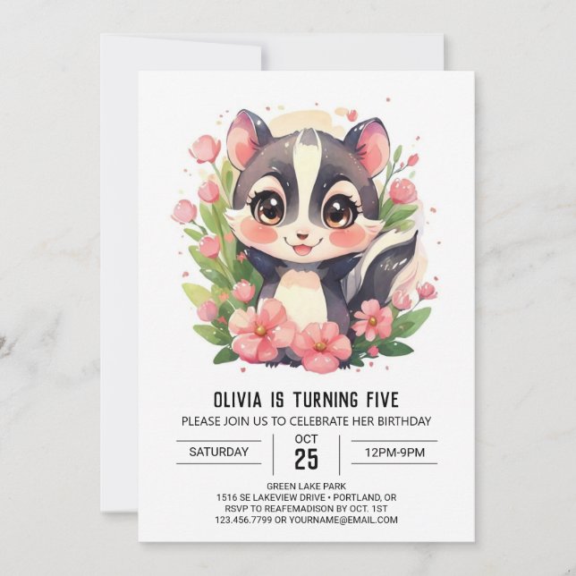 Roligt Elegant Skunk Birthday Inbjudningar (Framsida)