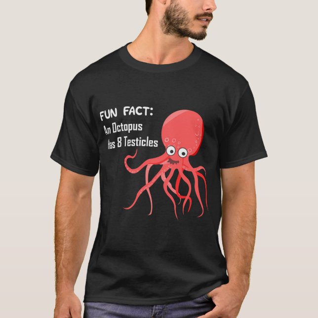 Roligt - en oktopus har 8 styck t shirt (Framsida)