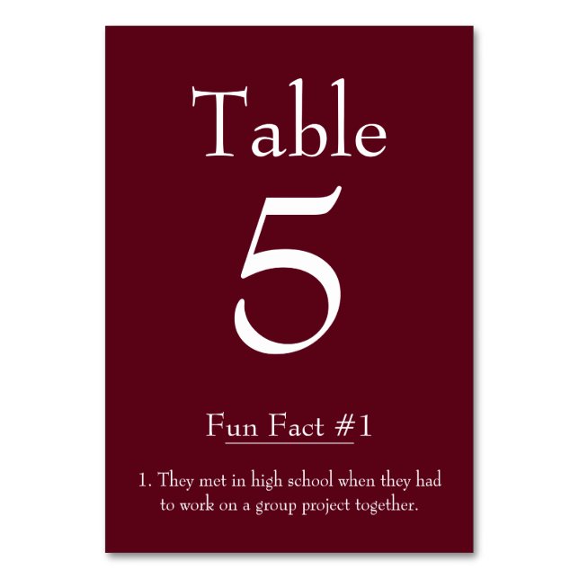 Roligt Fact om Bride and Groom Burgundy Bordsnummer (Framsidan)