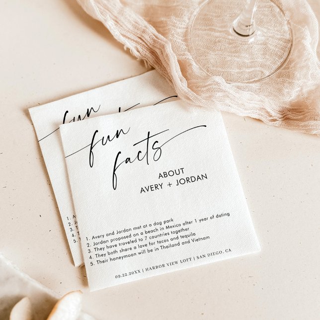 Roligt Facts Bröllop Napkins | Modern minimalist Pappersservett (Skapare uppladdad)
