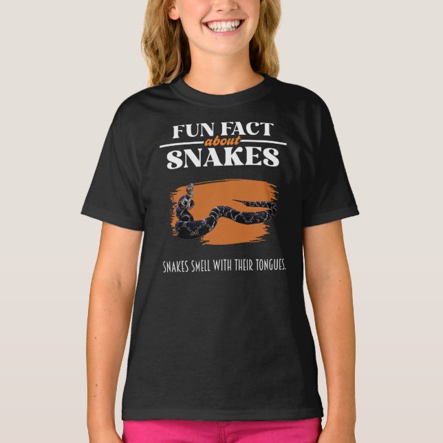 Roligt - Fakt om ormar - Snake Älskare T Shirt (Framsida)