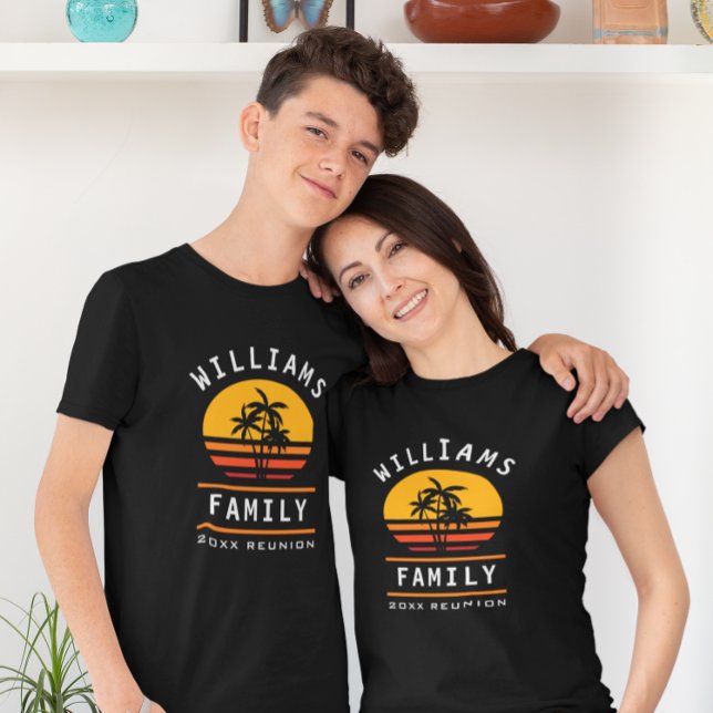 Roligt Family Reunion - Tropical Beach (Tropisk kn T Shirt (Skapare uppladdad)