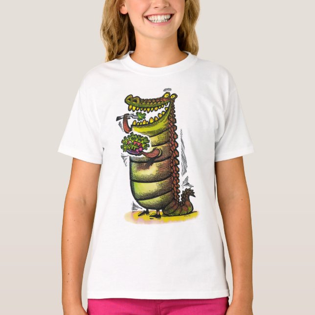 Roligt fånig alligator som äter sallad. t shirt (Framsida)