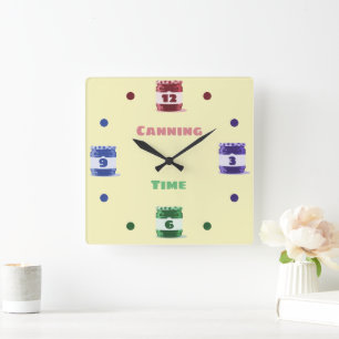 Roligt Färgfull Whimsical Canning Time Fyrkantig Klocka