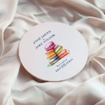 Roligt färglös makaron bröllop runt klistermärke<br><div class="desc">Lägg till lite stollig och färg till dina bröllopsfavoriter med vår Roligt Colorful Macaroon Wedding Stickers. De här klistermärkena har en härlig mängd makaronbilder i livfulla nyanser och skapar en lekfull och glad bild. Anpassa dem med din namn och bröllop-dejt för att göra dem unika. De är perfekt för att...</div>