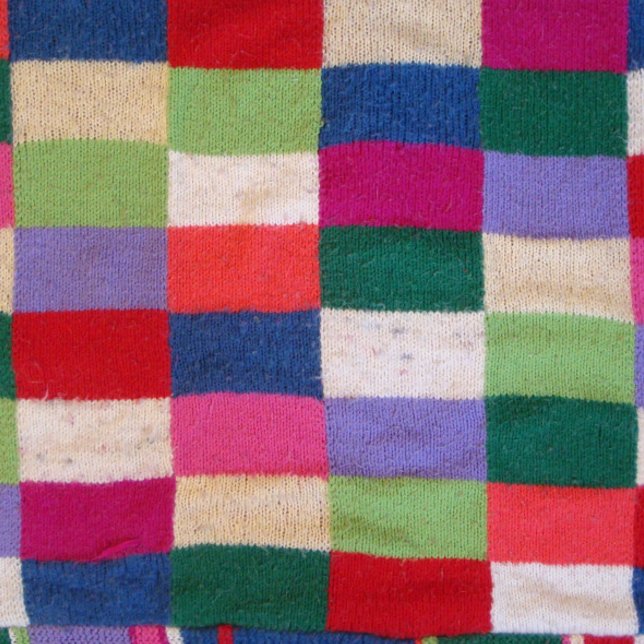 roligt färglöst stickad lapptäcke mugg (Skapare uppladdad)