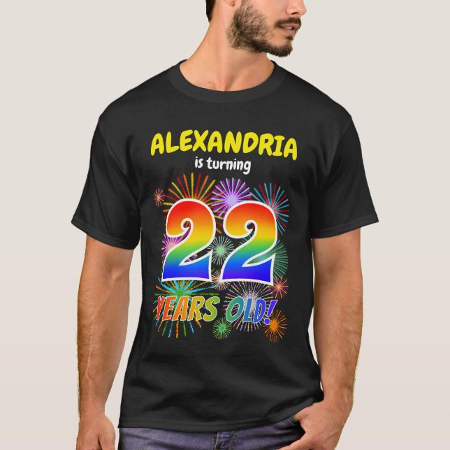 Roligt Fireworks, Regnbåge Titta "22", 22:a födels T Shirt (Framsida)