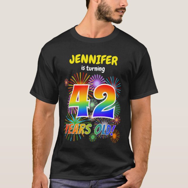 Roligt Fireworks, Regnbåge Titta "42", 42:a födels T Shirt (Framsida)