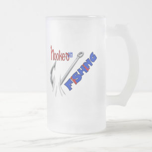 Roligt fiske som hakas på fiske frostat ölglas