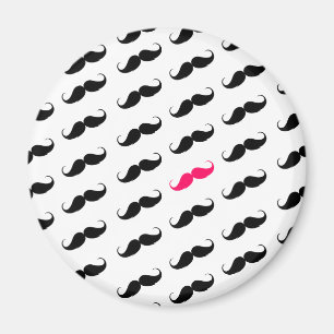 Roligt flickaktigt rosa och svart mustaschmönster magnet