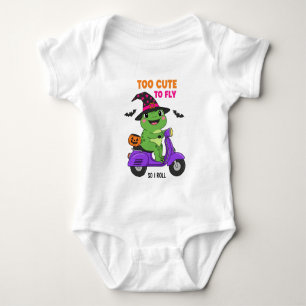 Roligt För Söt För Att Flyga - Halloween  T Shirt