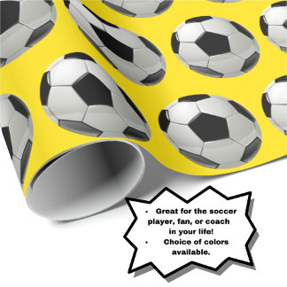 Roligt Fotbolls-Mönster på Gult Wrapping Papper Presentpapper