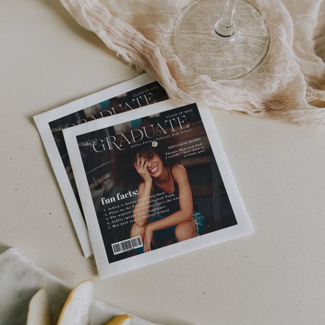 Roligt | Foto på Napkin för student Magazine Cover Pappersservett (Skapare uppladdad)