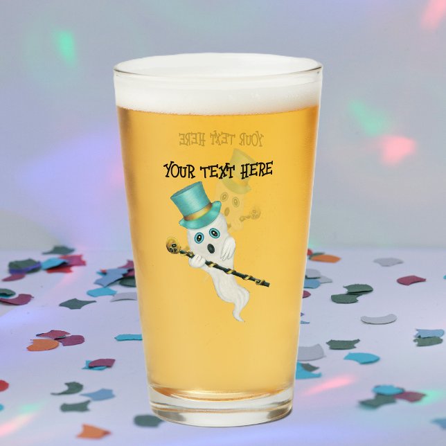 Roligt Ghost, Top hat Black Käpp Skull uppåt Glaskopp (Fun Ghost blue top hat holding gold skull cane on drinking glass for Halloween.)