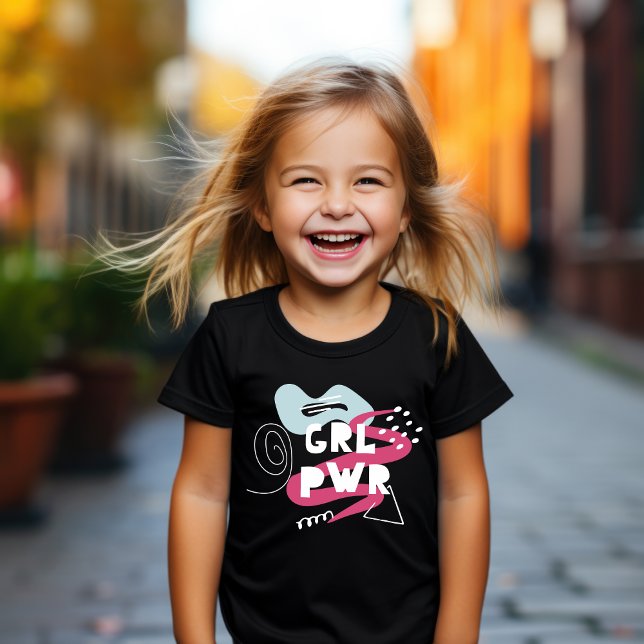 Roligt "Girl Power" Girls Basic T-Shirt (Skapare uppladdad)