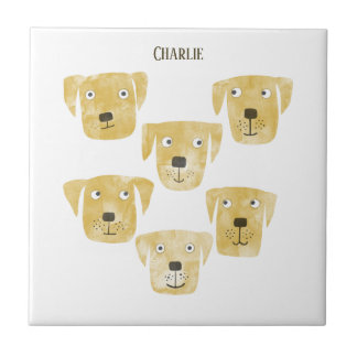 Roligt Golden Labrador Retriever-Hund anpassade na Kakelplatta