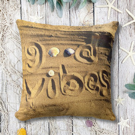 Roligt Good Vibes Quote Beach Sand Snäckas Photo B Kudde
