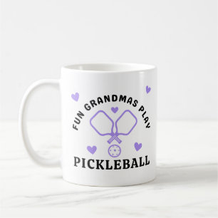 Roligt Grandmas spelar Pickleball med Namn Kaffemugg