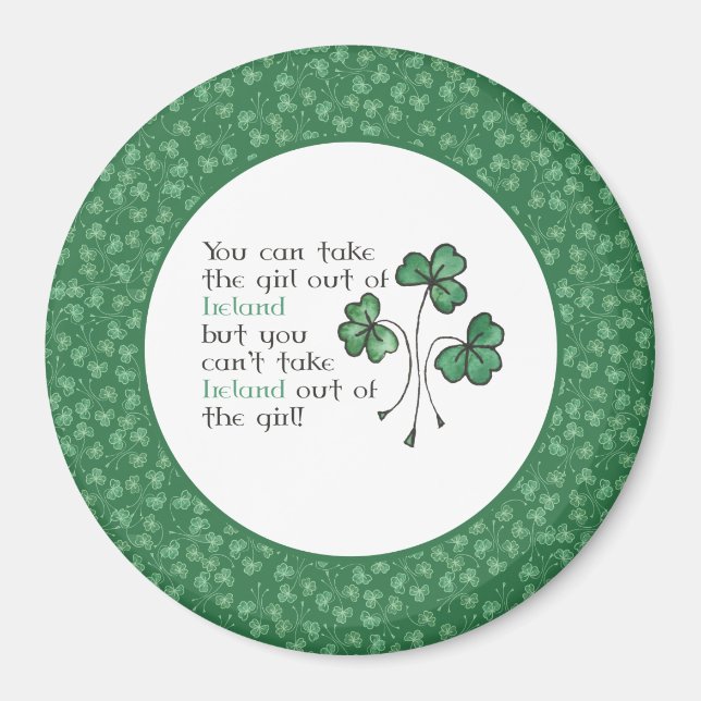 Roligt Grönt Shamrocks Irish Girl LarRound Magnet (Framsidan)