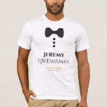 Roligt Groomsman Black Tie Bröllop T-shirt<br><div class="desc">Dessa t-shirts med roligt är designade som favörer eller gåvor till marskalkar i bröllop. T-tröjan är vit och har en bild av en svart bågslips och tre knappar. Texten lyder Groomsman och har ett ställe att skriva in i Groomsmans namn samt bröllop parets namn och bröllop. Underbart tillägg till en...</div>