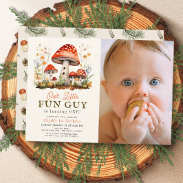 Roligt Guy Mushroom Boy Photo 1st Birthday Inbjudningar