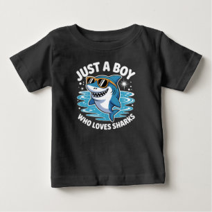 Roligt hajar citat t shirt