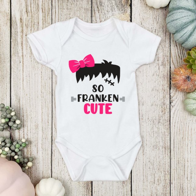 Roligt Halloween Frankenstein So Franken Cute Girl T Shirt (Skapare uppladdad)