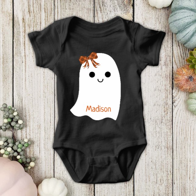 Roligt Halloween Girl Ghost Play Bow Baby Namn T Shirt (Skapare uppladdad)